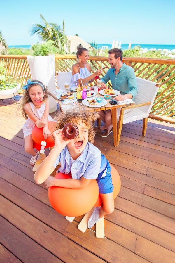 Family Selection At Grand Palladium Select Costa Mujeres Канкун Экстерьер фото
